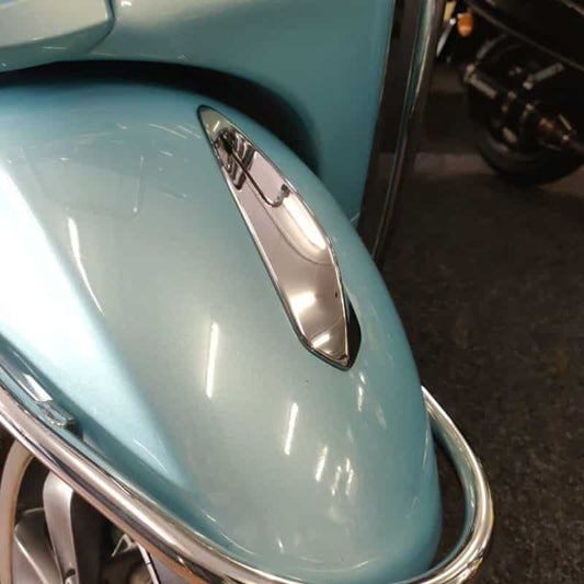 Spatbord sierstuk (haaievin)