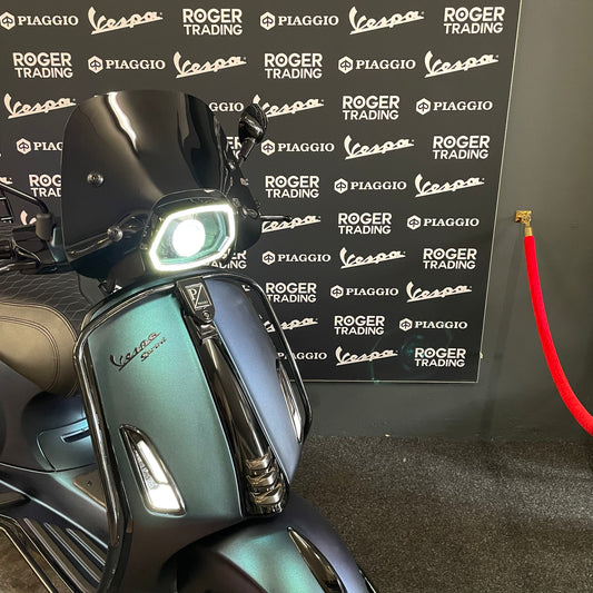 Vespa Sprint 50 - 2020 - 4T - Euro4 - 80cc - Mat Cameleon - 10.408km - 1e Eigenaar