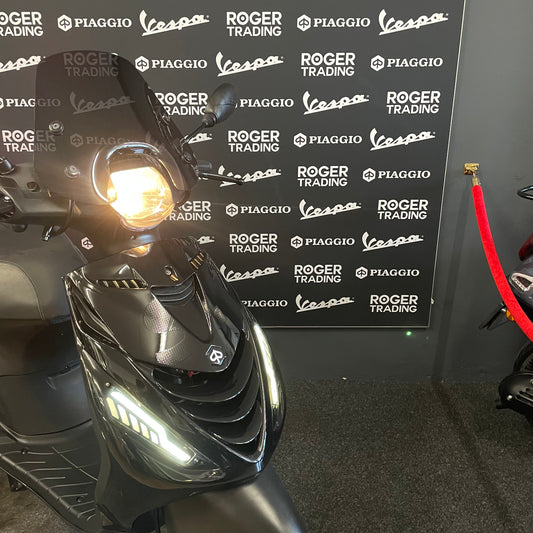 Piaggio Zip - 50 - 4T 2V - 2016 - Negro mate - 2.368 km - ¡Estado nuevo!
