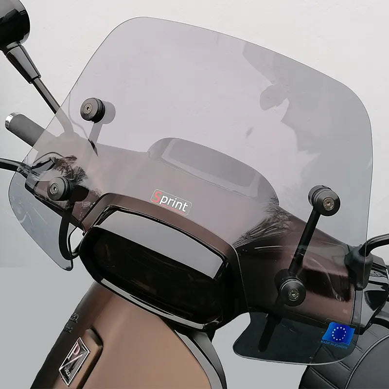 Low Smoke Windshield for Vespa Sprint