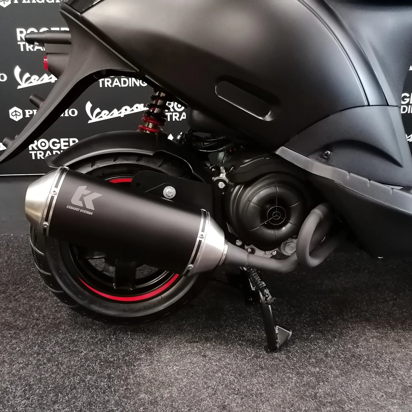 Turbokit Gmax Racing Uitlaat voor Piaggio Zip - iGet - Euro4 & Euro5 modellen - M4T191-N / M4T197-N