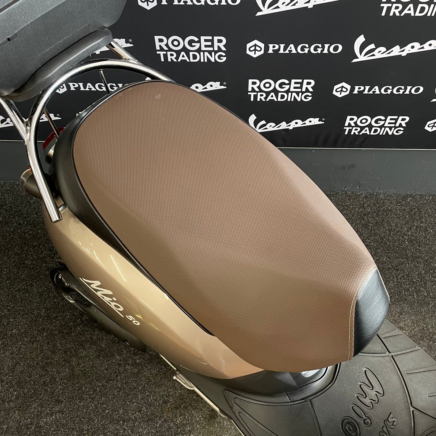 Sym Mio - Snor - 4T 2V - 2014 - Mocca