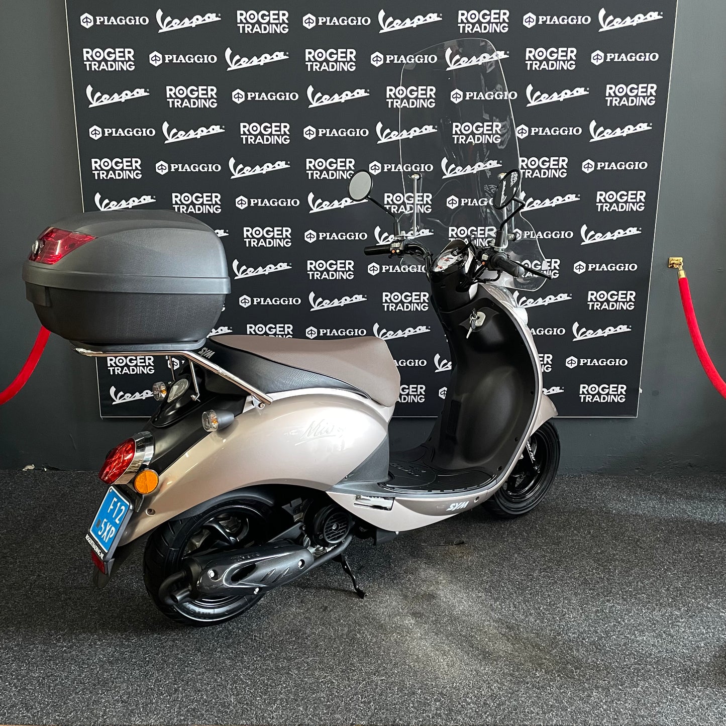 Sym Mio - Snor - 4T 2V - 2014 - Mocca