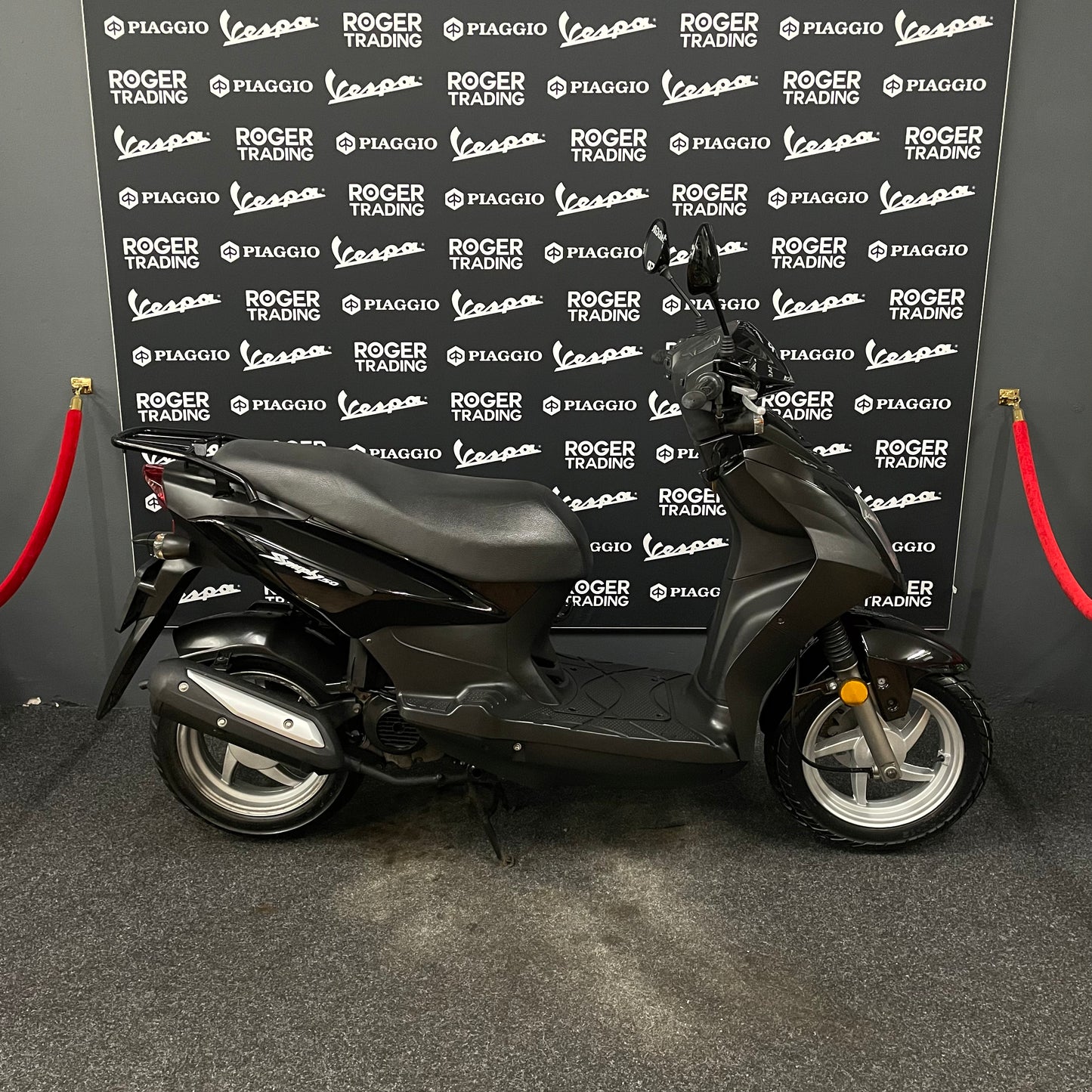 Sym Orbit I Sympky - Snor - 4T 2V - 2015 - Glans zwart