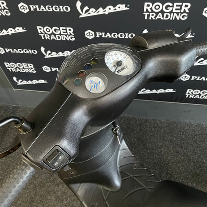 Piaggio Zip 50 - 2-takt - Brom - 2017 - Zwart - Nieuwstaat!! 859km