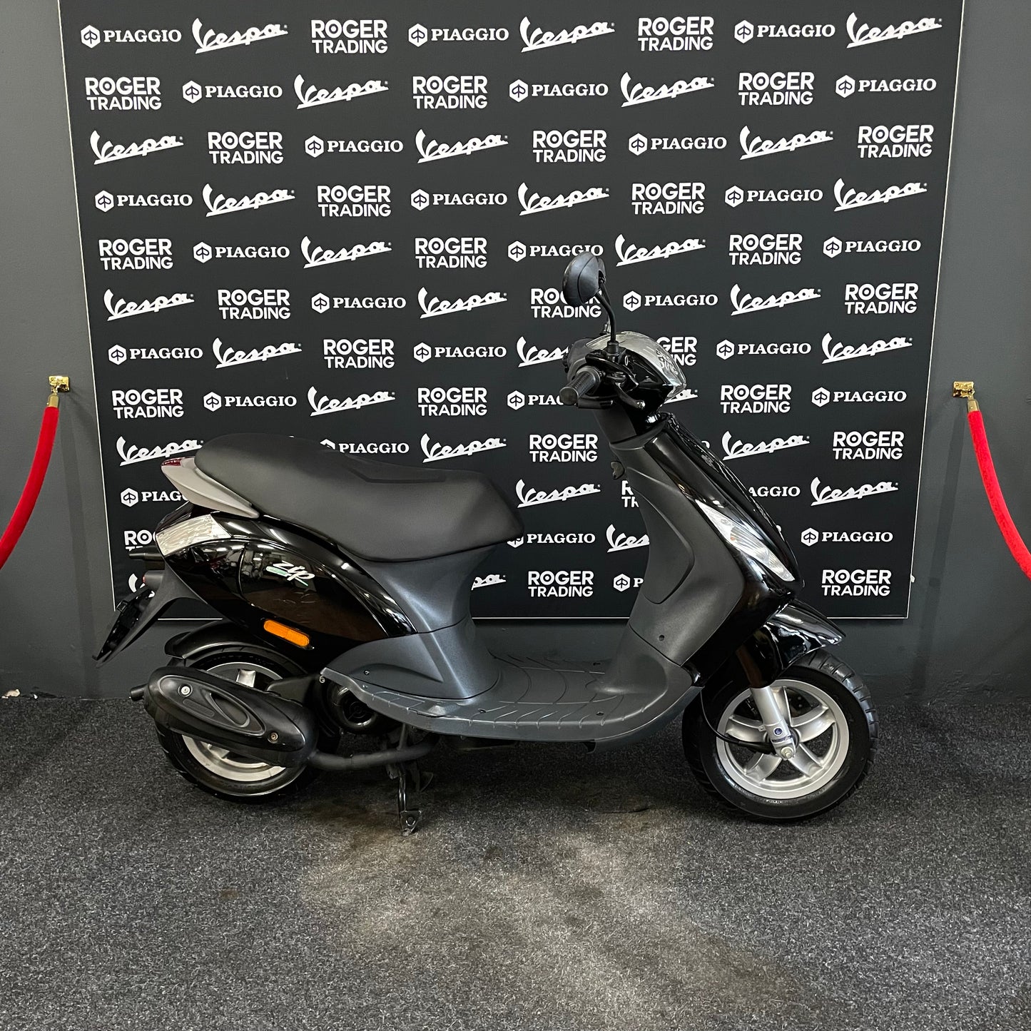 Piaggio Zip 50 - 2-takt - Brom - 2005 - Zwart - Origineel