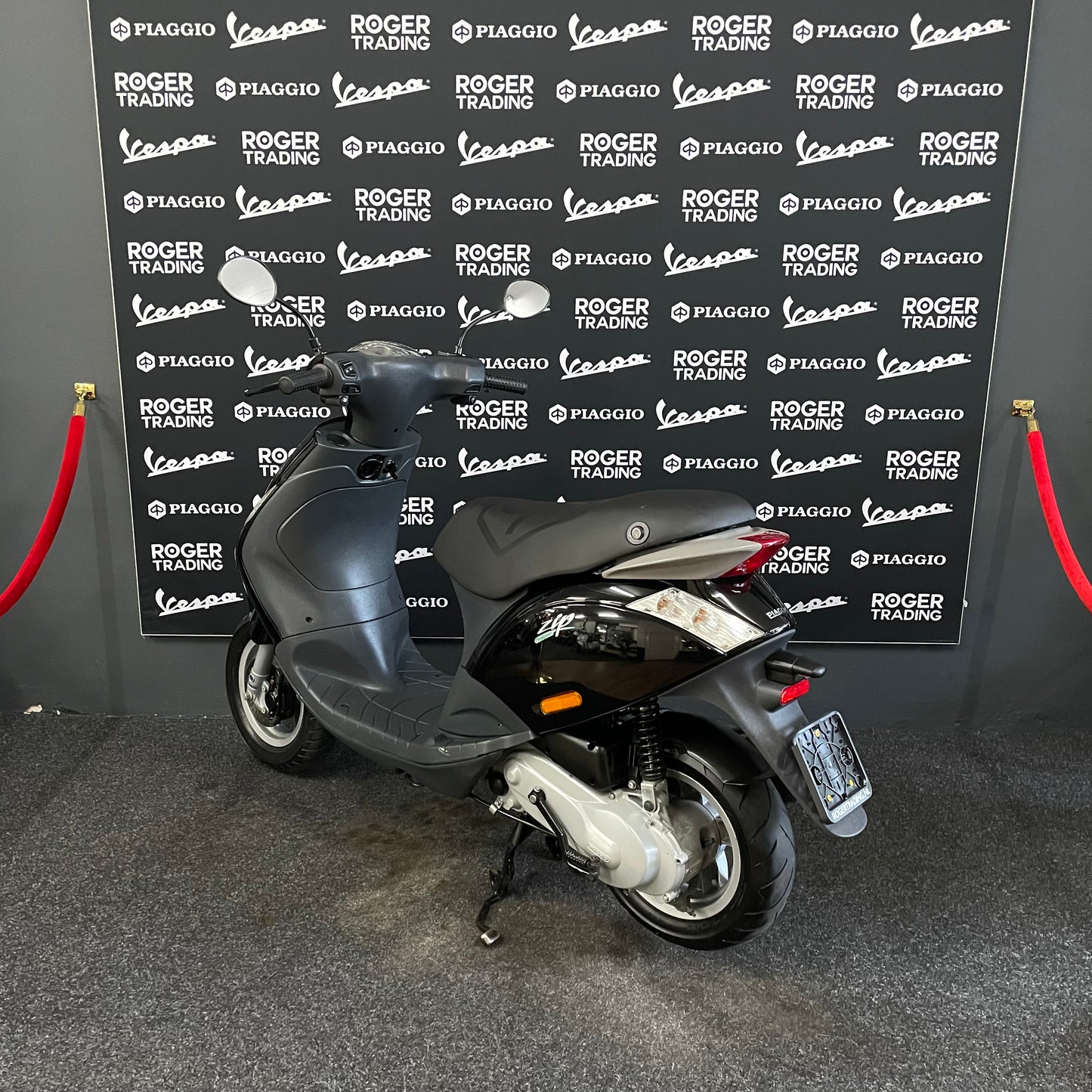 Piaggio Zip 50 - 2-takt - Brom - 2005 - Zwart - Origineel