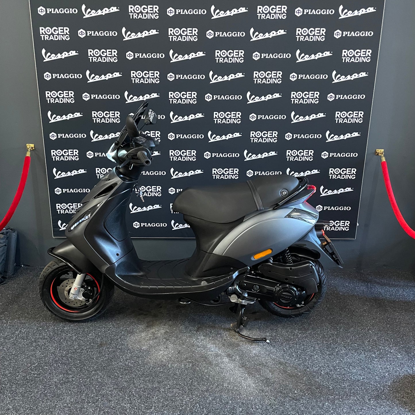 Piaggio Zip 50 - Brom - 2020 - Euro4 - Grigio Titanio