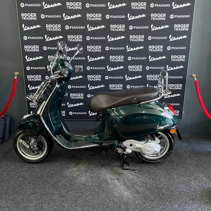 Vespa Primavera Touring 50 - 2020 - 4T E4 - Green Metallic - 4.239km