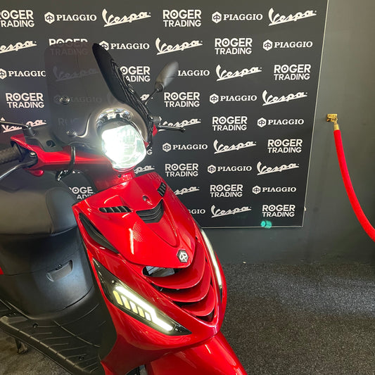 Piaggio Zip 50 - Brom - 2020 - Euro4 - Audi Bordeaux Rood - 7.047km