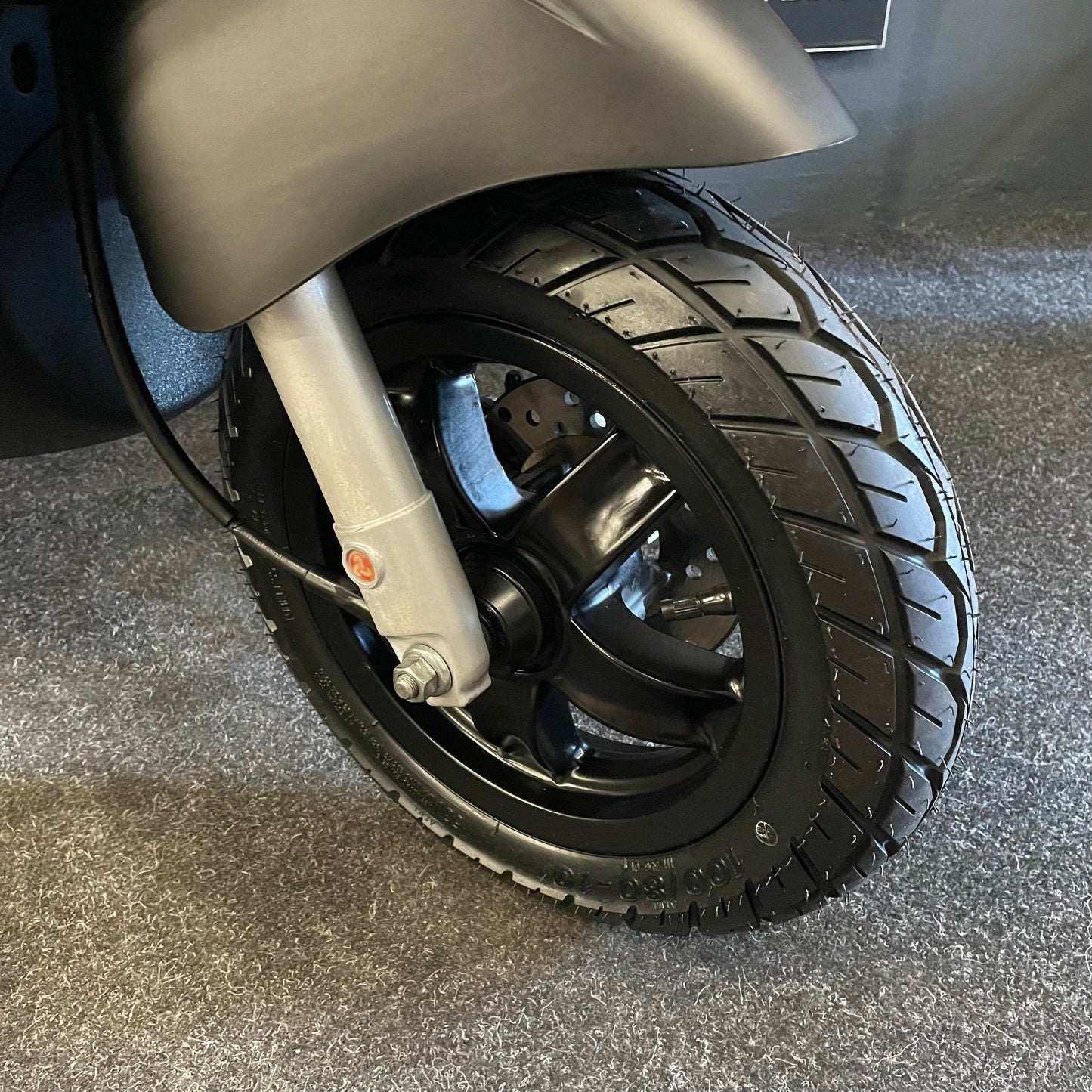 Piaggio Zip 50 - Brom - 2020 - Euro4 - Mat Zwart - 6.062km