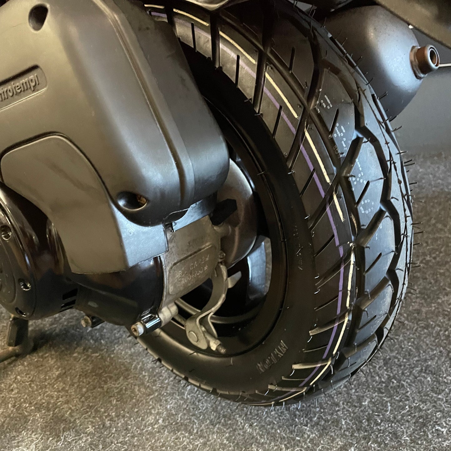 Piaggio Zip 50 - Brom - 2020 - Euro4 - Mat Zwart - 6.062km