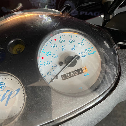Piaggio Zip 50 - Brom - 2017 - 4T 2V - Glans Zwart - 13.341km