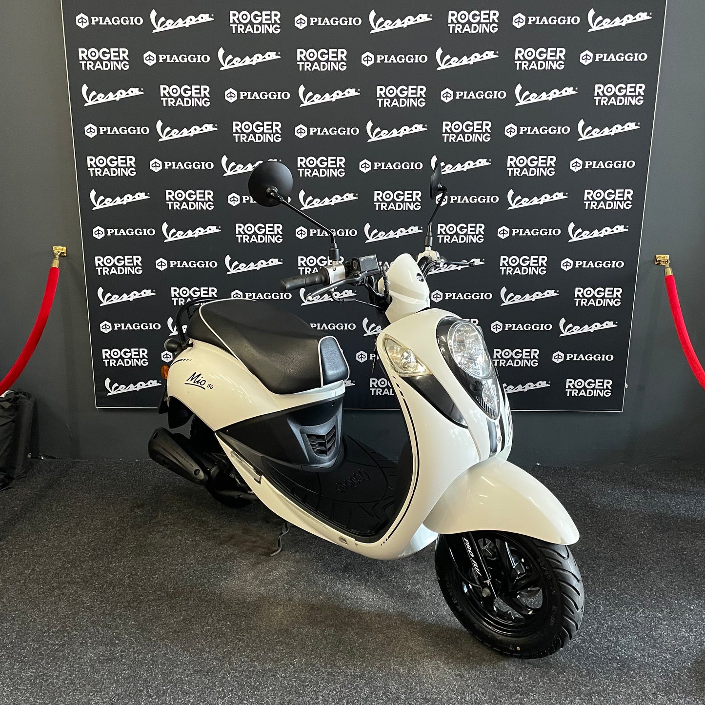 Sym Mio - Snor - 4T 2V - 2016 - Wit - 7.759km