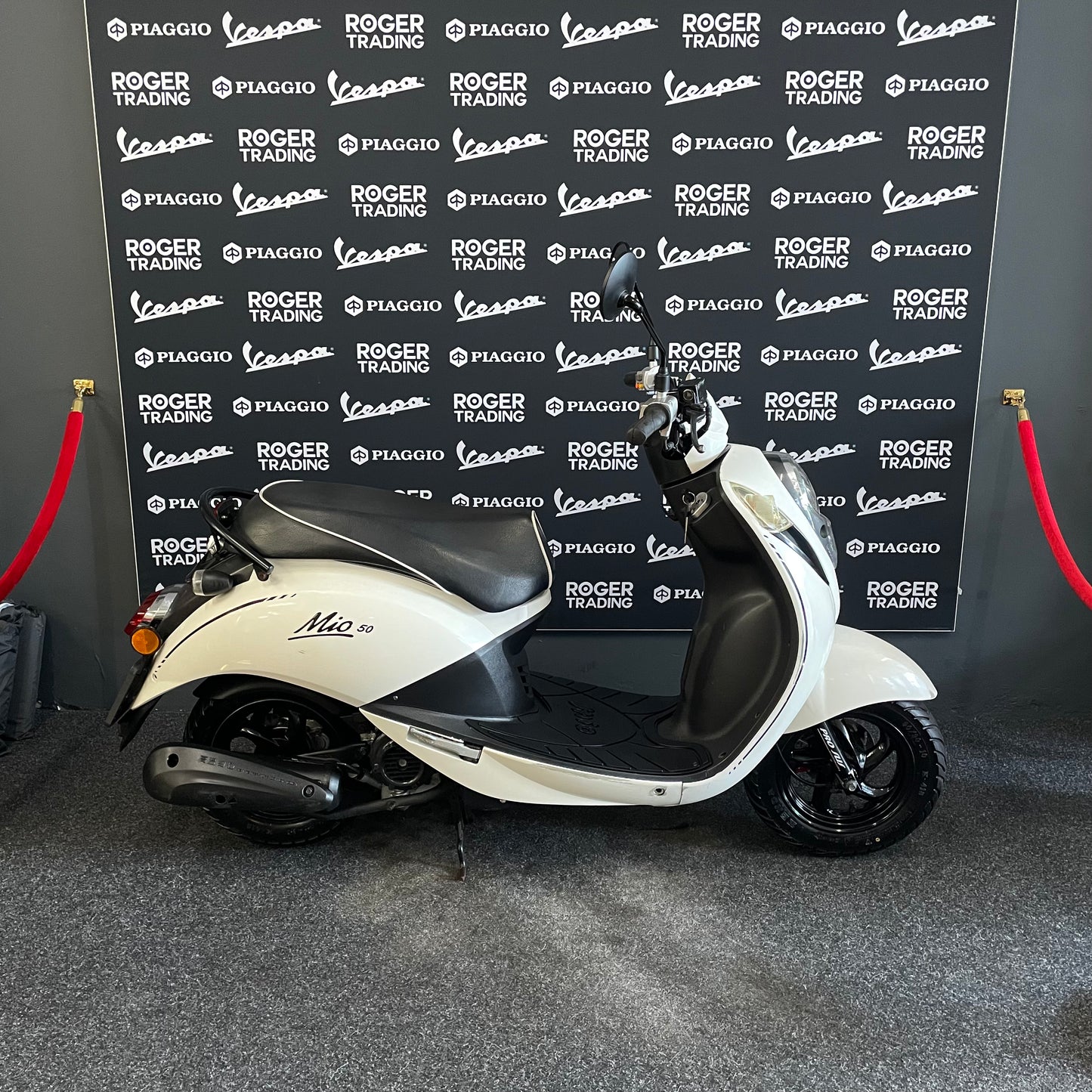 Sym Mio - Snor - 4T 2V - 2016 - Wit - 7.759km