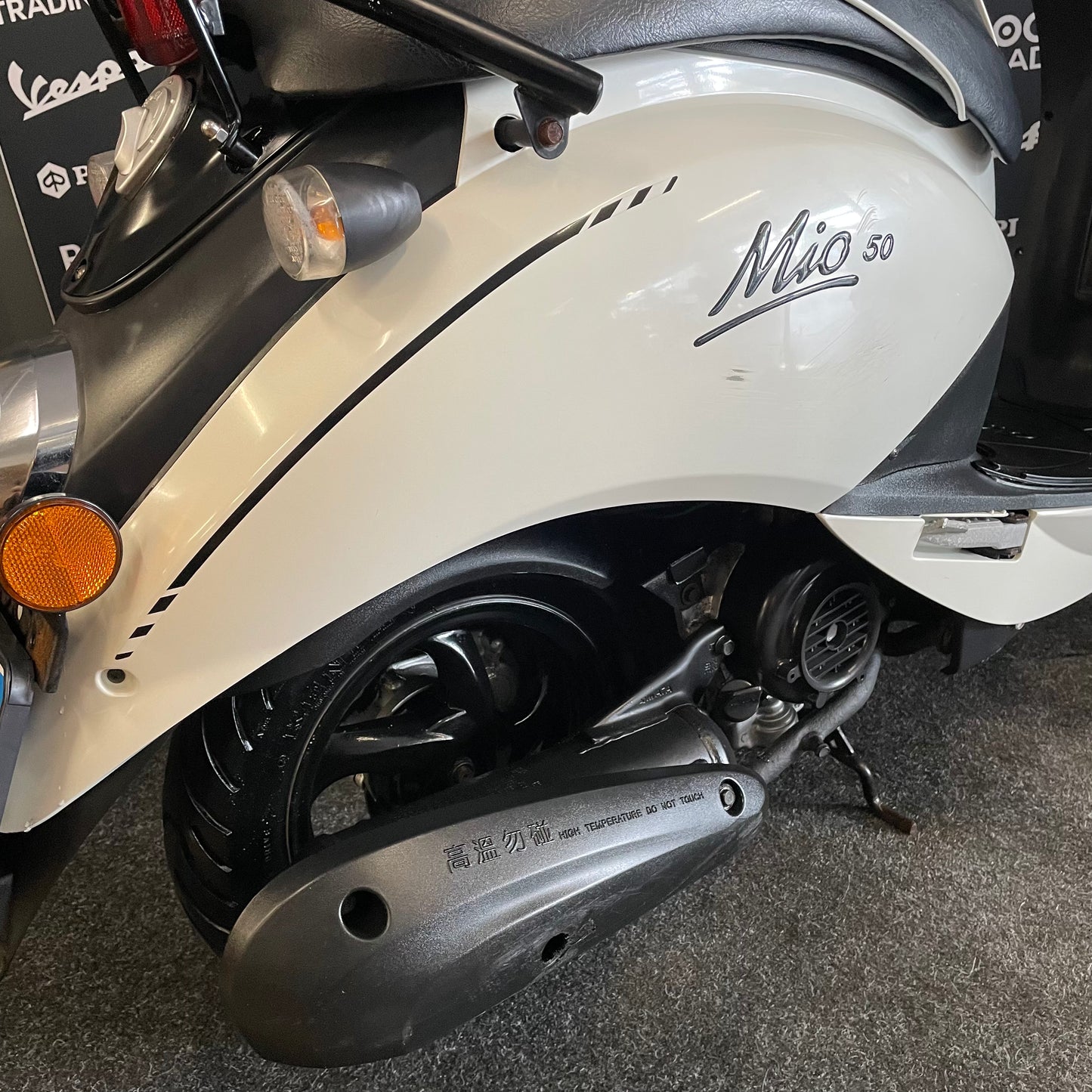 Sym Mio - Snor - 4T 2V - 2016 - Wit - 7.759km