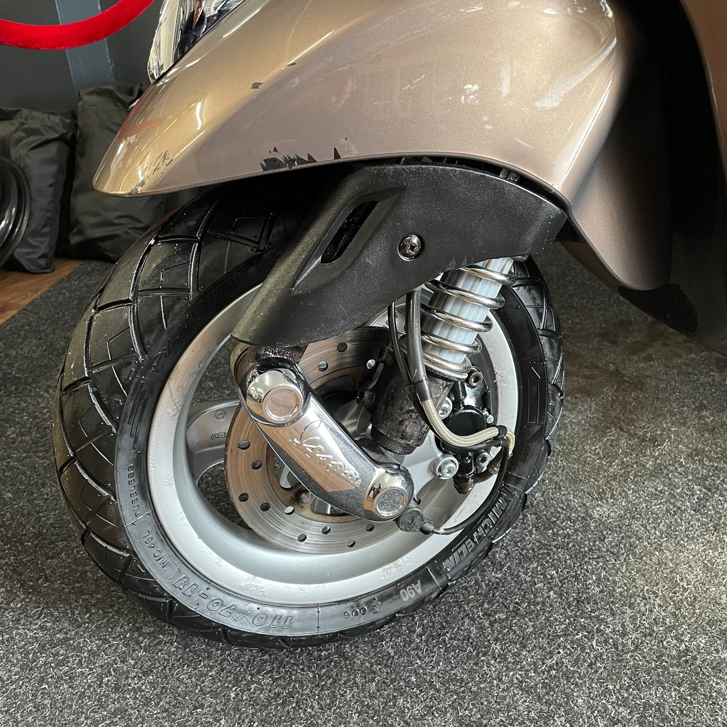 Vespa Primavera 50 - Snor - 2014 - 4T 2V - Genesi Brown Touring
