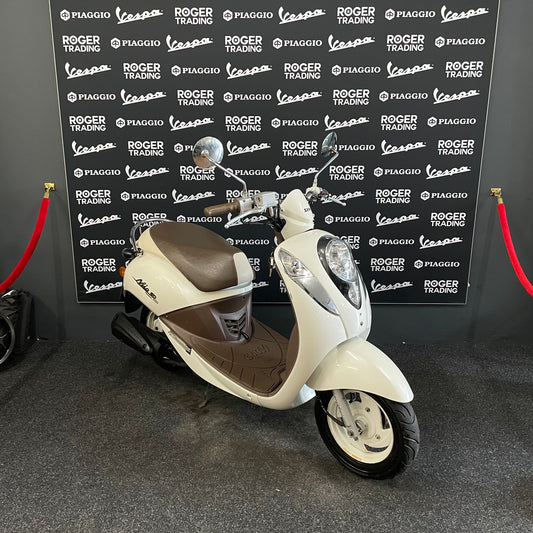 Sym Mio - Snor - 4T 2V - 2009 - Fashion Style Wit/bruin - 12.517km