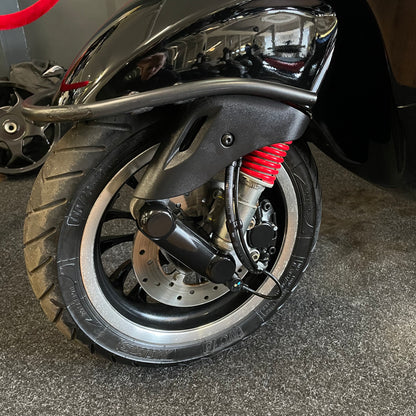 Vespa Sprint 50 - Brom - 2019 - 4T - Euro4 - Glans Zwart - 7.297km