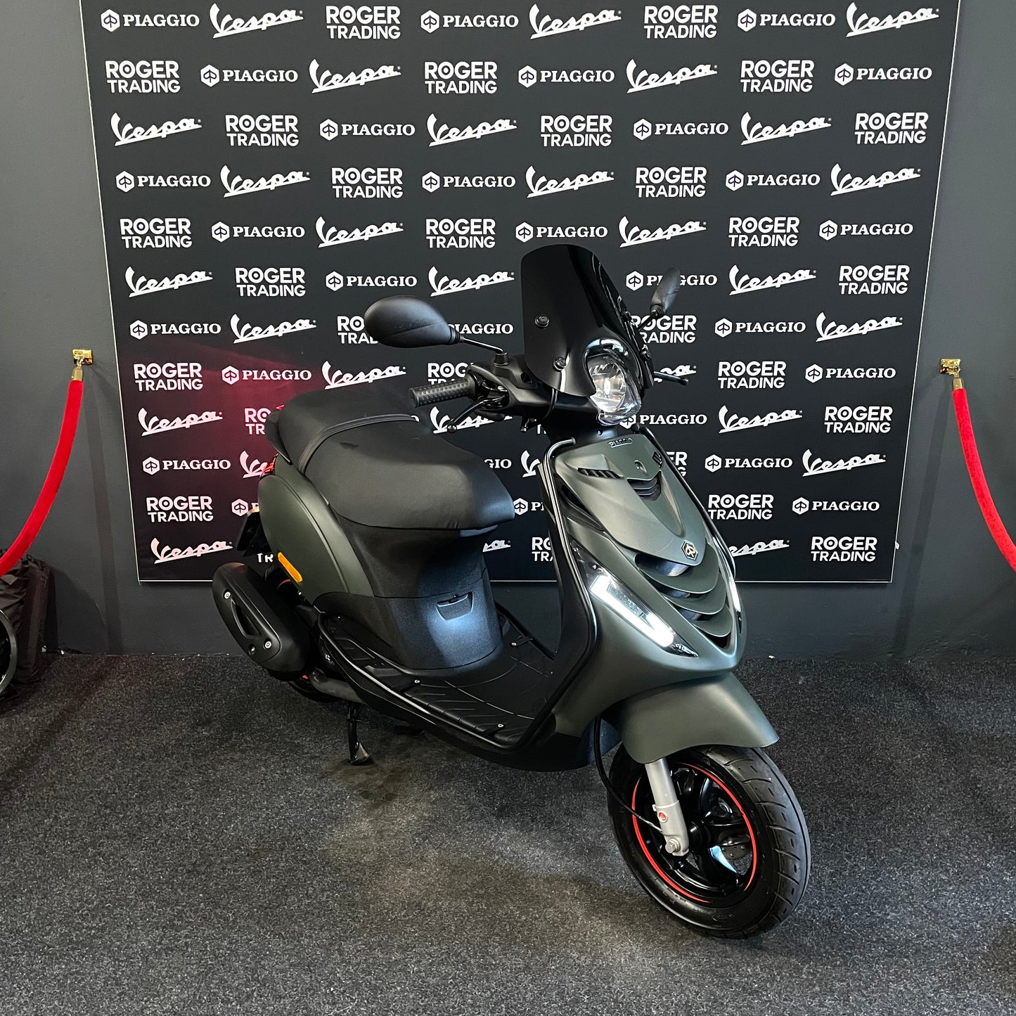 Piaggio Zip 50 - Ciclomotore - 2022 - Euro5 - Blu Grigio Perla