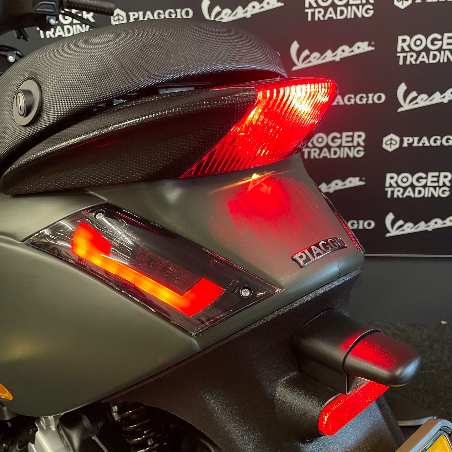 Piaggio Zip 50 - Ciclomotore - 2022 - Euro5 - Blu Grigio Perla