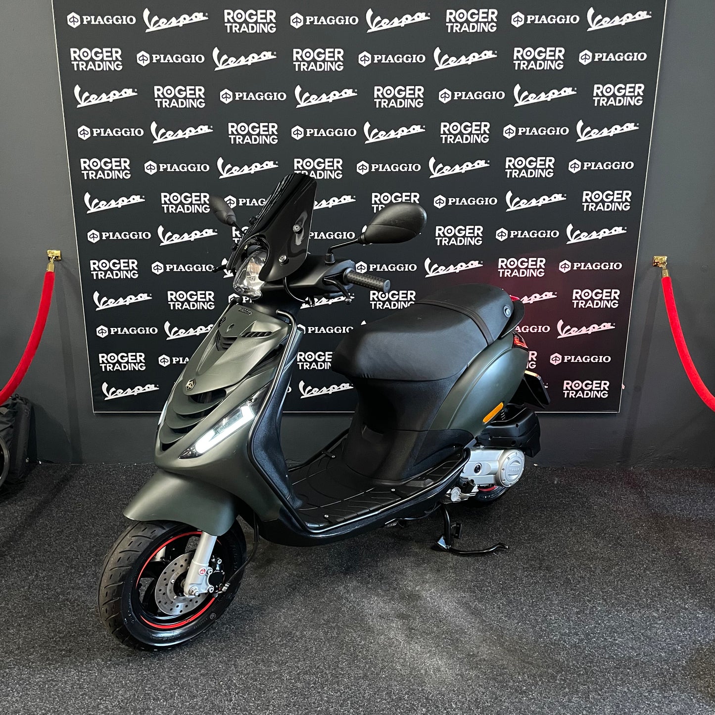 Piaggio Zip 50 - Ciclomotore - 2022 - Euro5 - Blu Grigio Perla