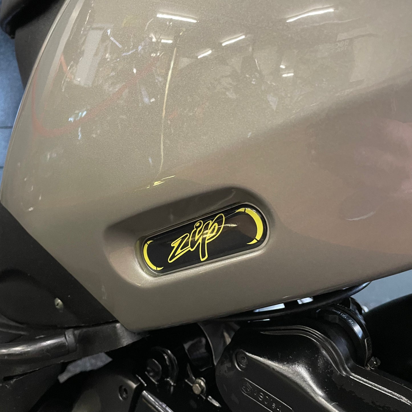 Piaggio Zip 50 - Brom - 2020 - Euro4 - Selenite Grey - 11.535km - Angel Eye