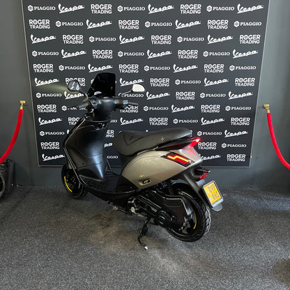 Piaggio Zip 50 - Brom - 2020 - Euro4 - Selenite Grey - 11.535km - Angel Eye