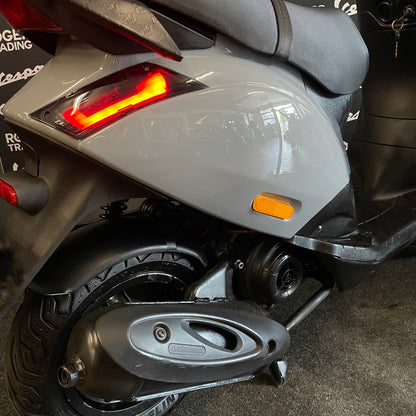 Piaggio Zip 50 - Snor - 2017 - 4T 2V - Preto Brilhante - 13.341km