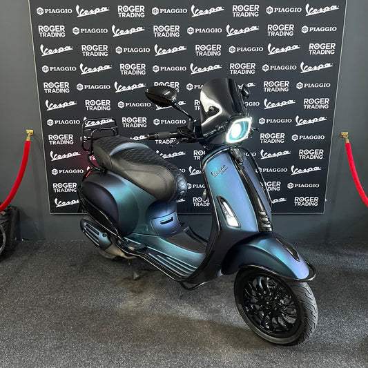 Vespa Sprint 50 - 2020 - 4T - Euro4 - 80cc - Mat Cameleon - 10.408km - 1e Eigenaar