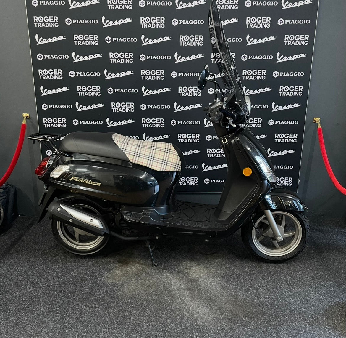 Sym Fiddle II - Snor - 2008 - 4T 2V - Glans Zwart - 18.239km