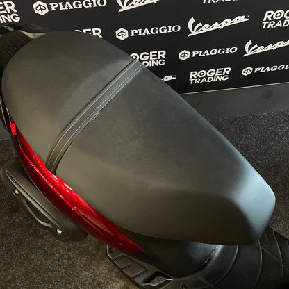 Piaggio Zip - 50 - 4T - Euro4 - 2020 - Candy Red - 13.616km - Nieuwstaat