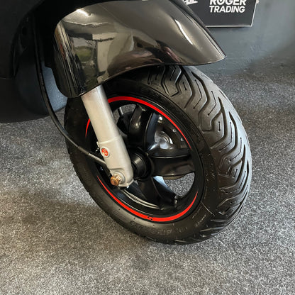 Piaggio Zip - 50 - 4T E4 - 2020 - Glans zwart - 10.237km
