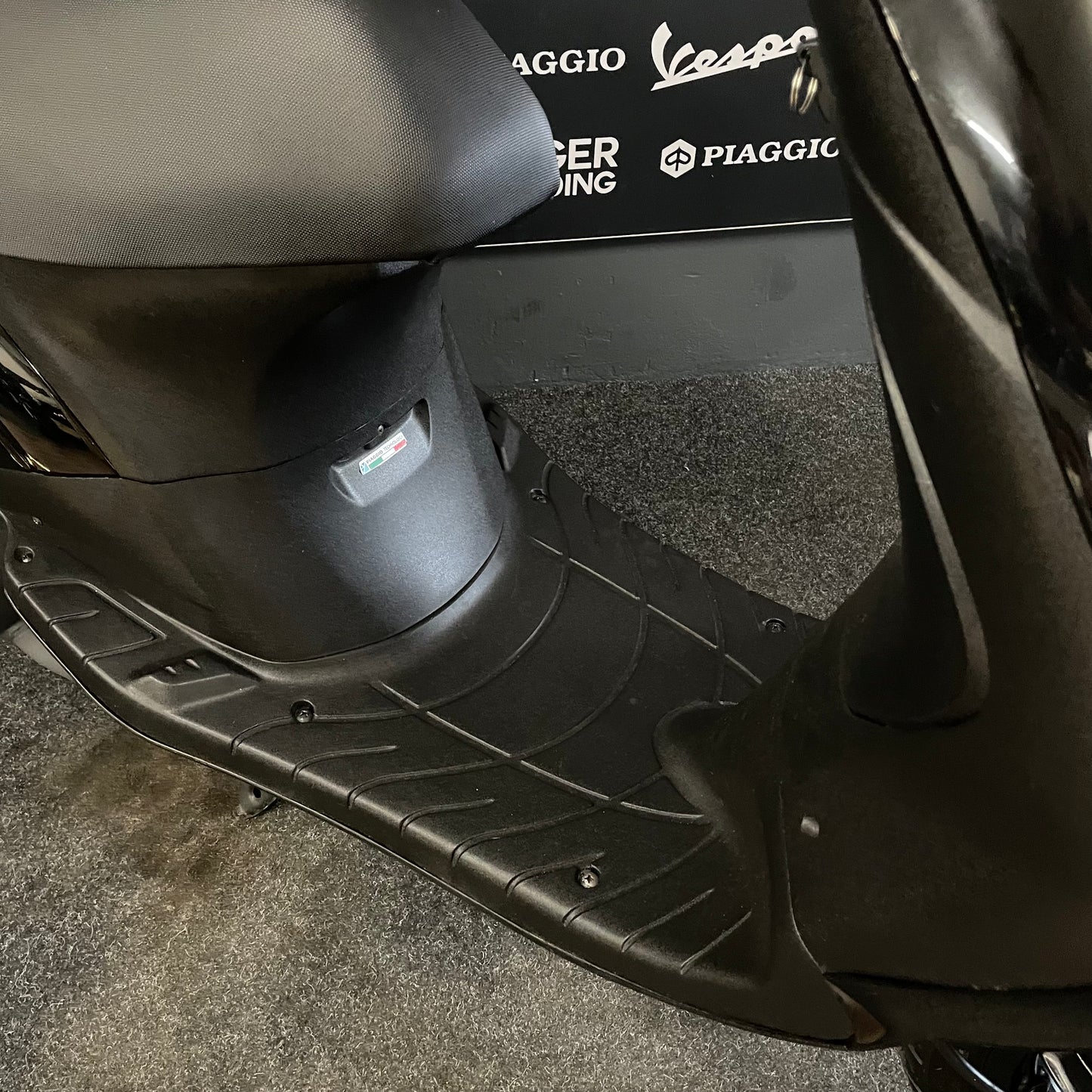 Piaggio Zip - 50 - 4T 2V - 2016 - Nero opaco - 2.368km - Stato nuovo !!