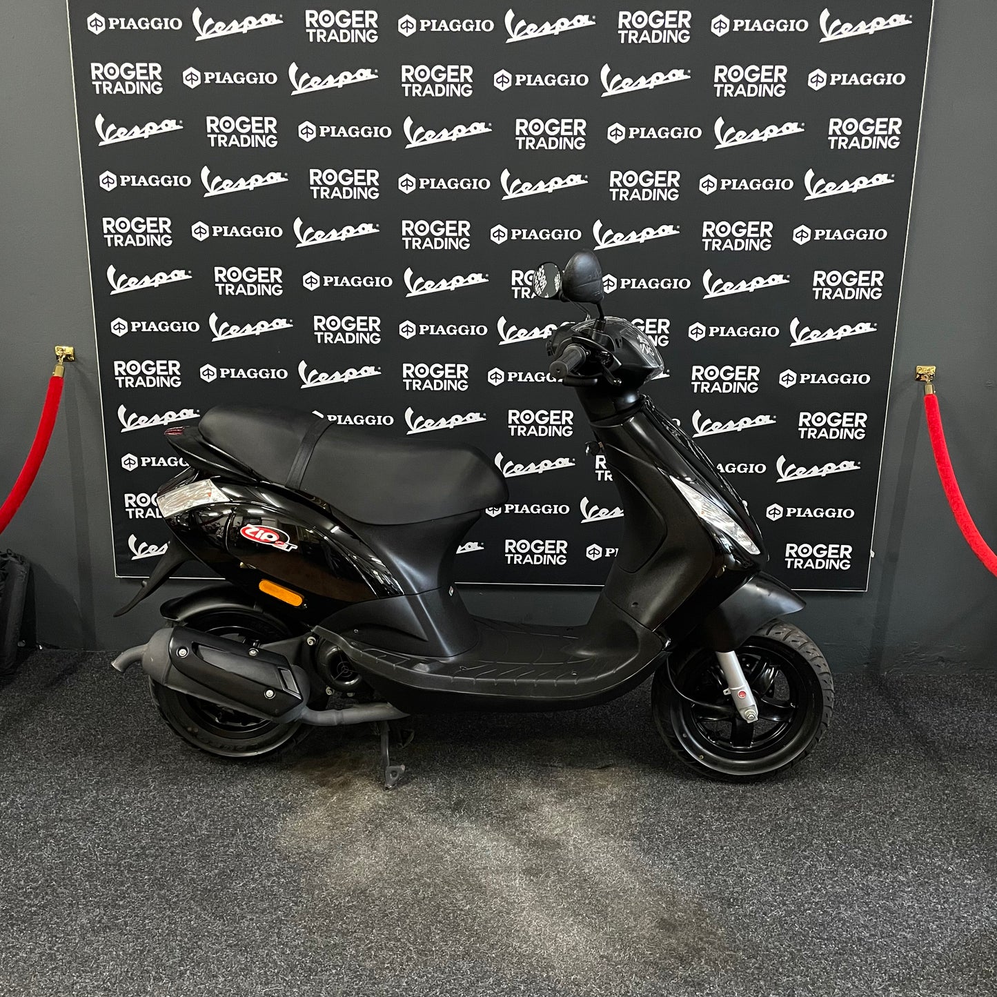 Piaggio Zip - 50 - 4T 2V - 2016 - Nero opaco - 2.368km - Stato nuovo !!