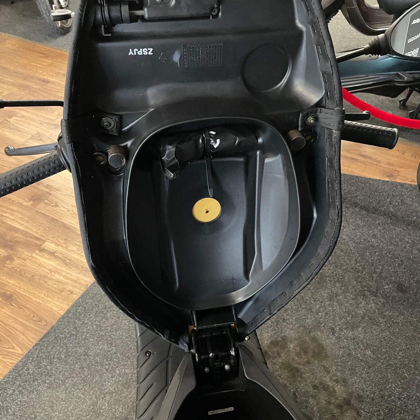 Piaggio Zip - 50 - 4T 2V - 2016 - Nero opaco - 2.368km - Stato nuovo !!