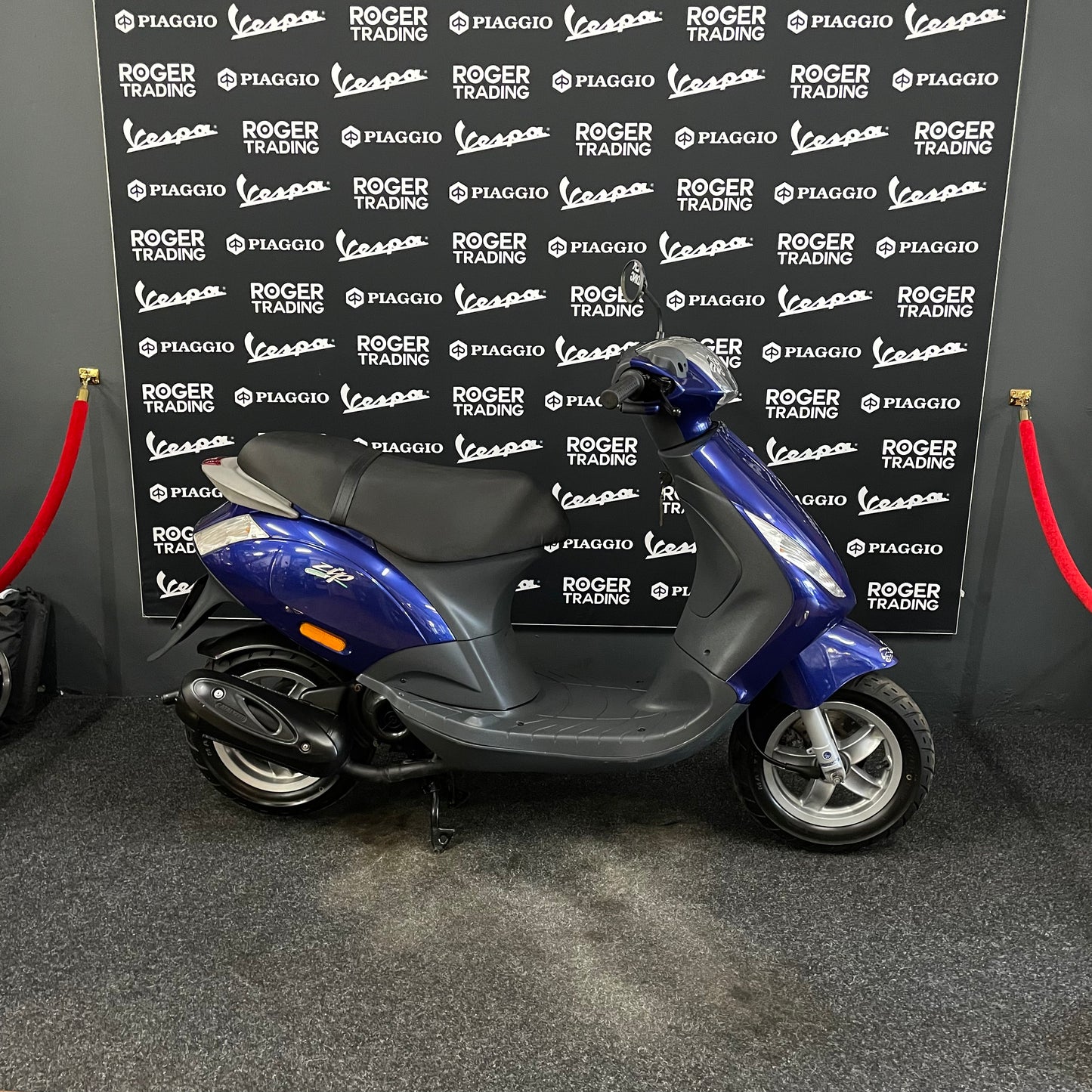 Piaggio Zip 50 – 2020 – Euro 4 – Achatgrau
