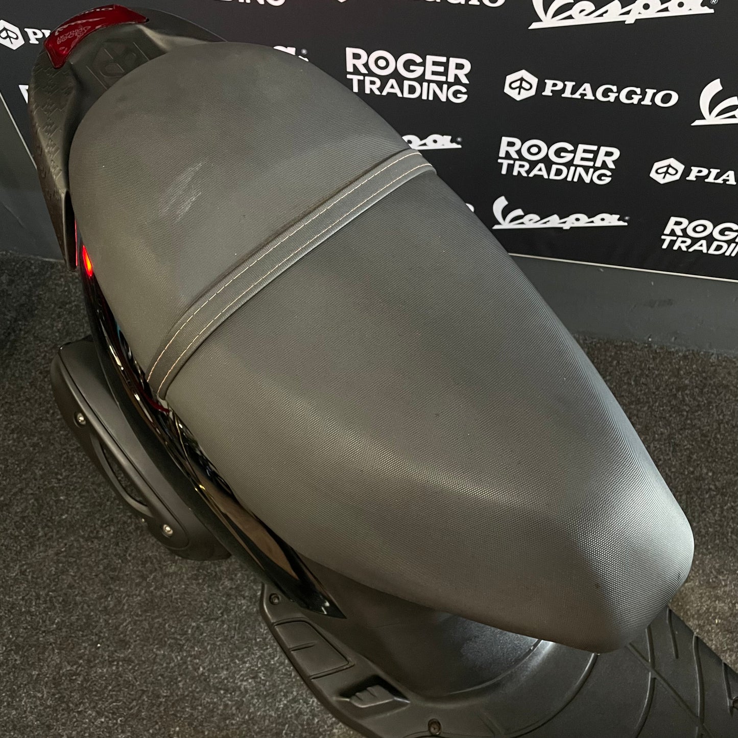 Piaggio Zip 50 – 2020 – Euro 4 – Achatgrau