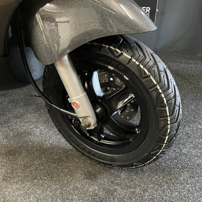 Piaggio Zip - 50 - 4T 2V - 2016 - Noir mat - 2 368 km - État neuf !!