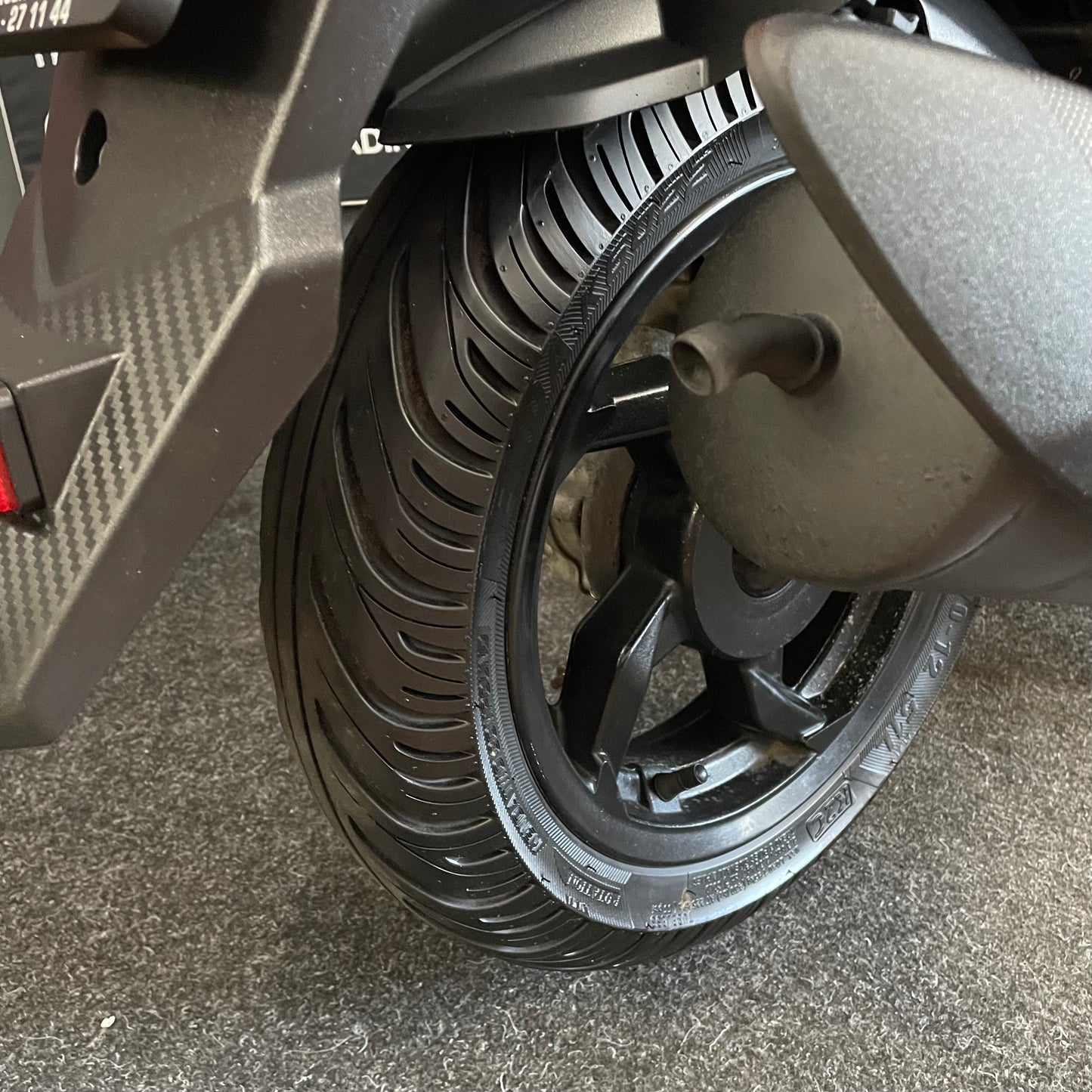 Sym Orbit III - 50 - Brom - 4T E4 - Nardo Grey -  2022 - Nieuwstaat!