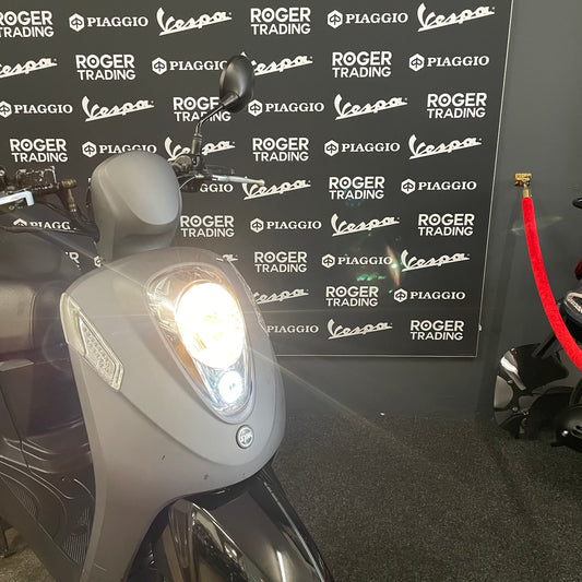 Sym Mio 50i - 50 - skuter - 4T E5 - matowa szarość - 2021 - 17.454km, pierwszy właściciel!