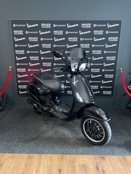 Sym Mio 50i - 50 - Scooter léger - 4T E5 - Gris mat -  2021 - 17.454km 1er propriétaire !