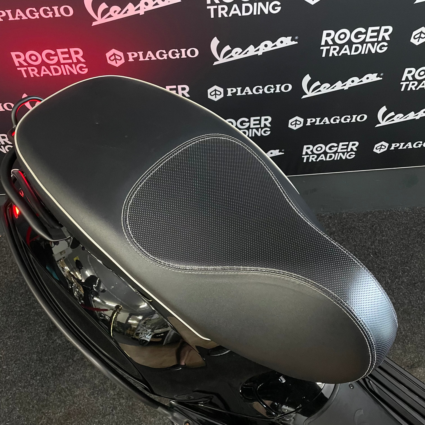 Sym Mio 50i - 50 - Scooter léger - 4T E5 - Gris mat -  2021 - 17.454km 1er propriétaire !