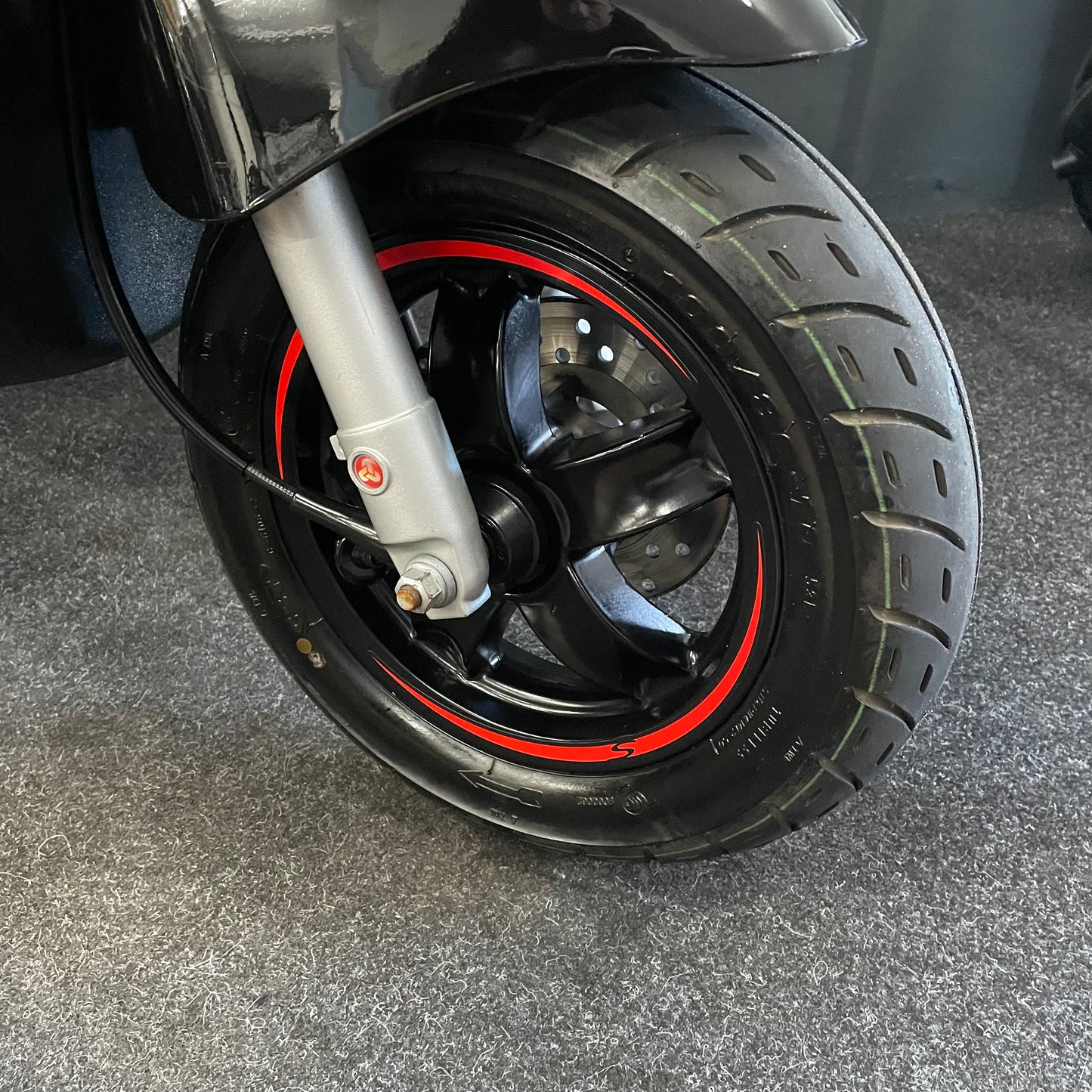 Piaggio Zip - 50 - Brom - 4T E4 - 2020 - Glans zwart - 4.692km - Malossi