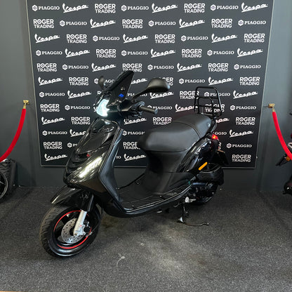Piaggio Zip - 50 - Brom - 4T E4 - 2020 - Glans zwart - 4.692km - Malossi