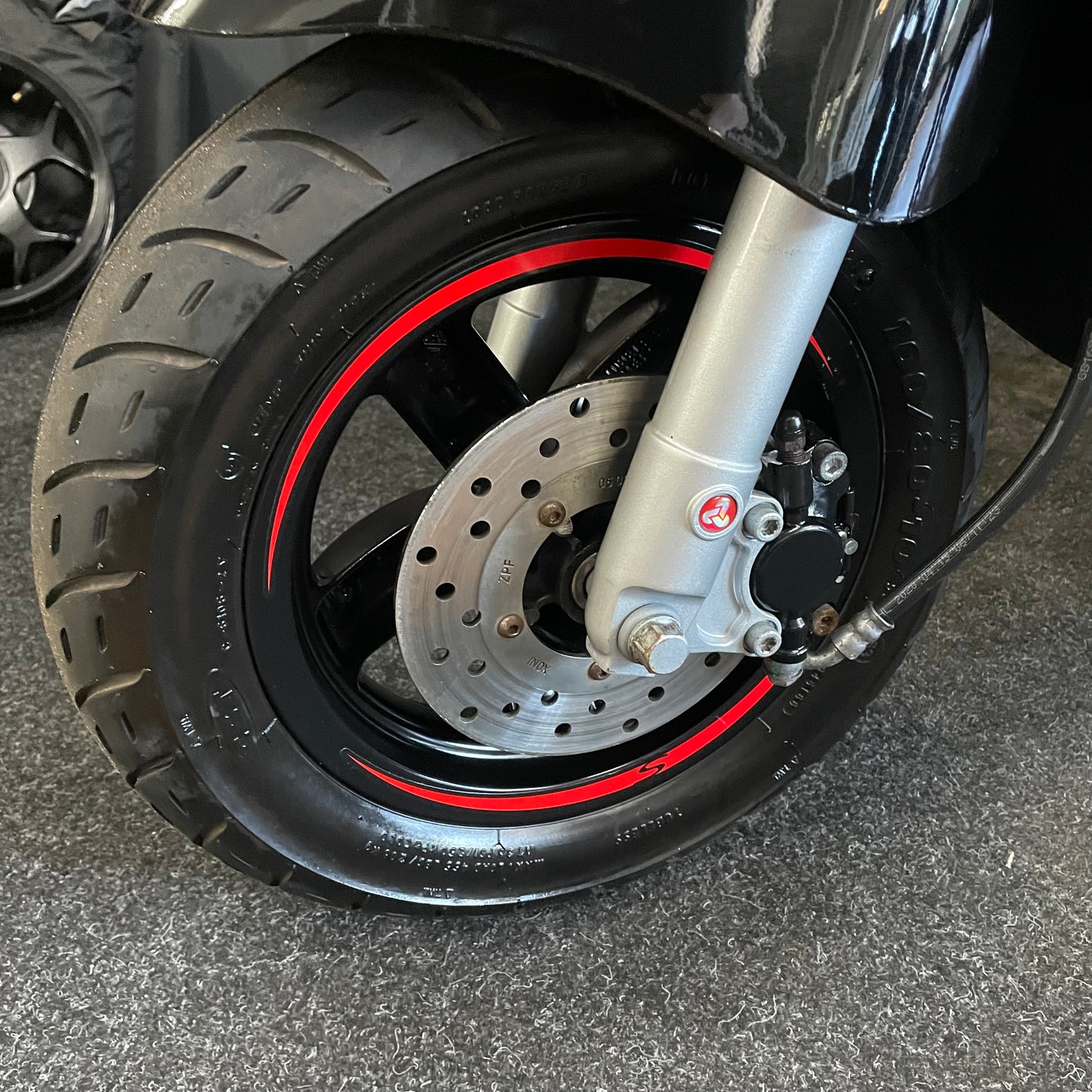 Piaggio Zip - 50 - Brom - 4T E4 - 2020 - Glans zwart - 4.692km - Malossi