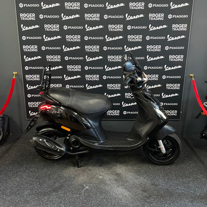 Piaggio Zip - 50 - Brom - 4T 2V - 2014 - Glans zwart - 1.797km !! NIEUWSTAAT !!