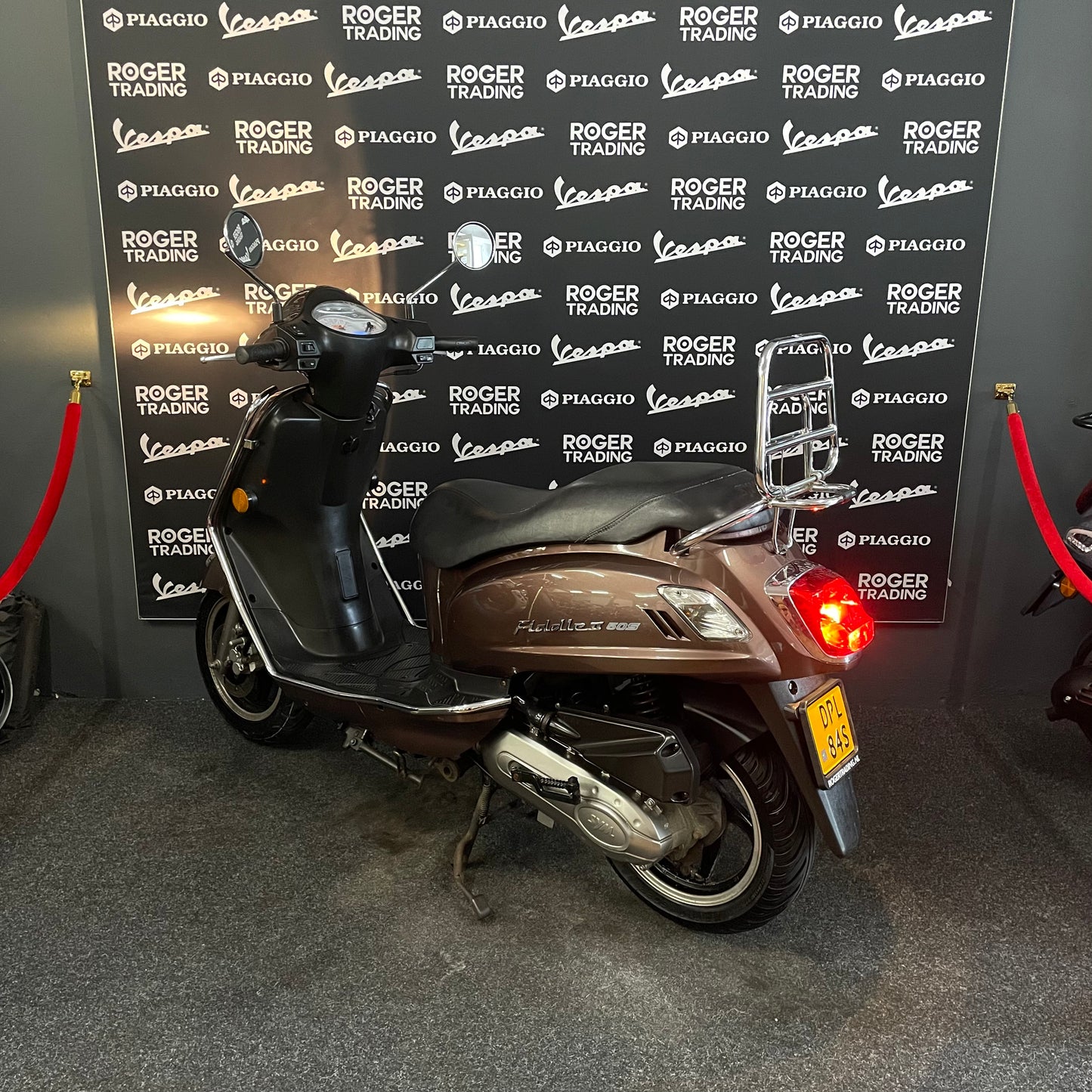 Piaggio Zip - 50 - motorower - 4T 2V - 2017 - Psychedelic Black - 14.558 km