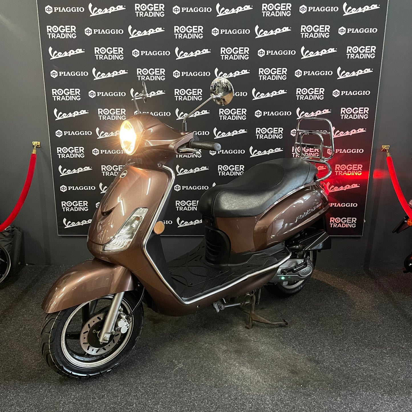 Piaggio Zip - 50 - motorower - 4T 2V - 2017 - Psychedelic Black - 14.558 km