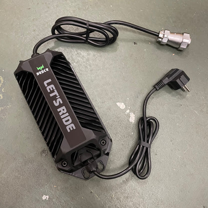 OUTLET: Cargador Brekr B7000
